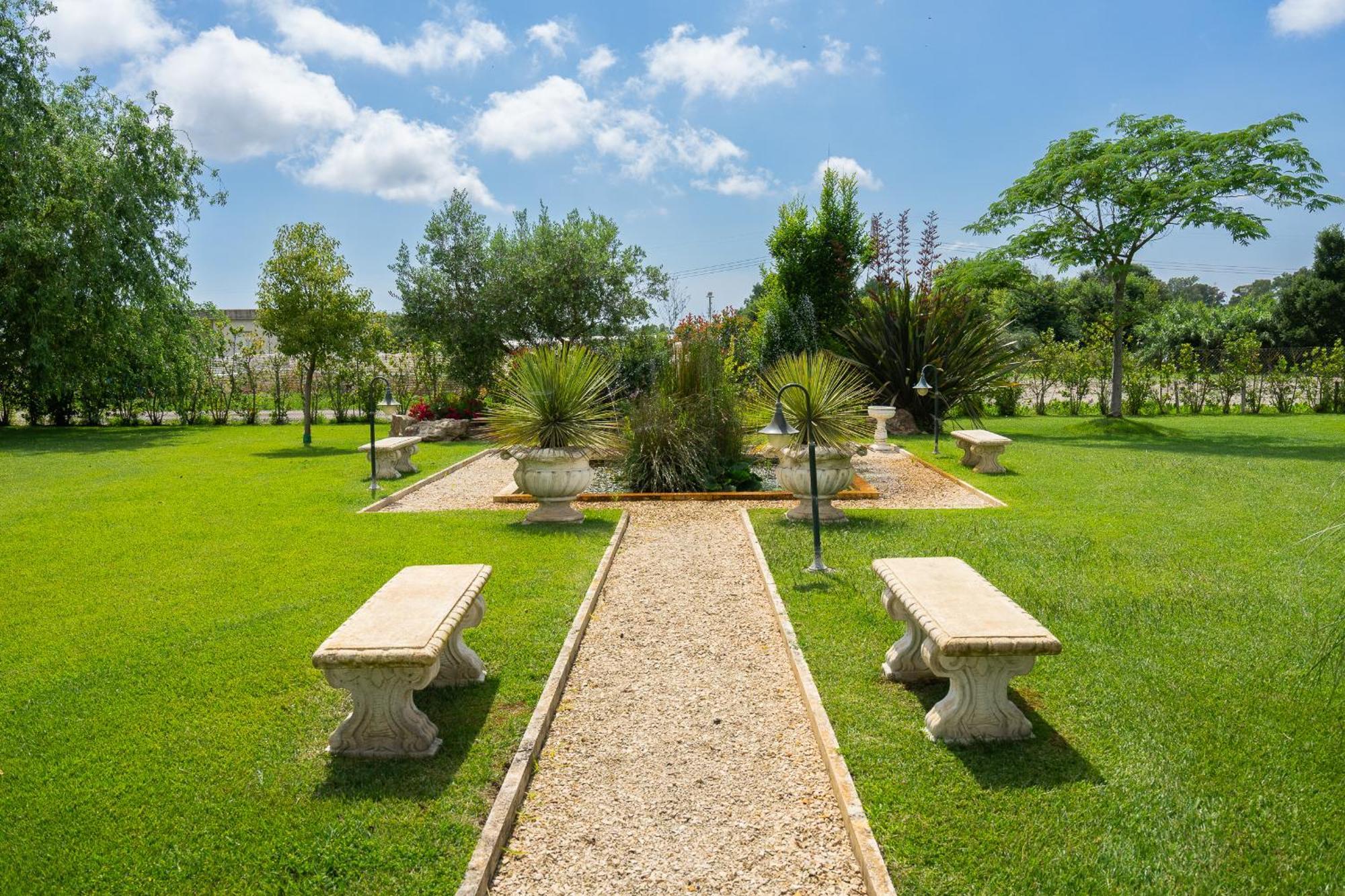 Casale Delle Ronde B&B Latina Exterior photo